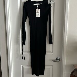 NWT Zara midi black knit dress